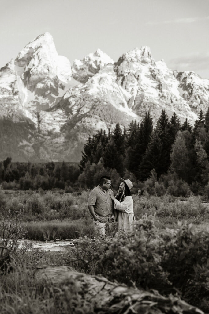 b&w photo of the stunning couple