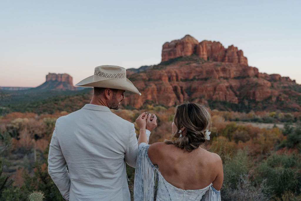 amazing couple at their sedona arizona elopement