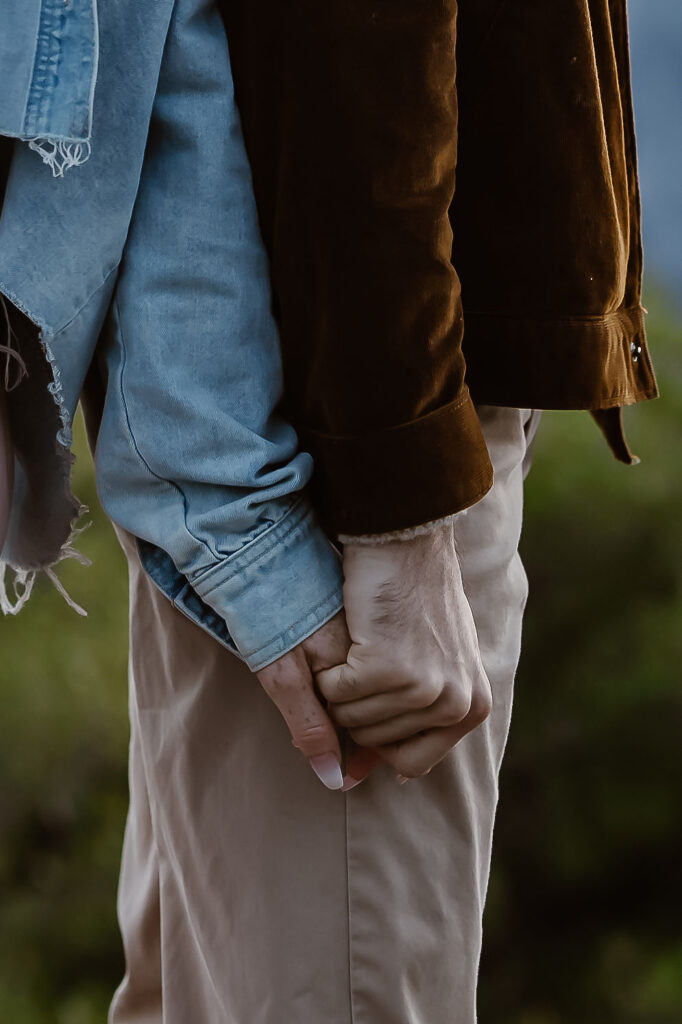 dreamy sunrise engagement session 