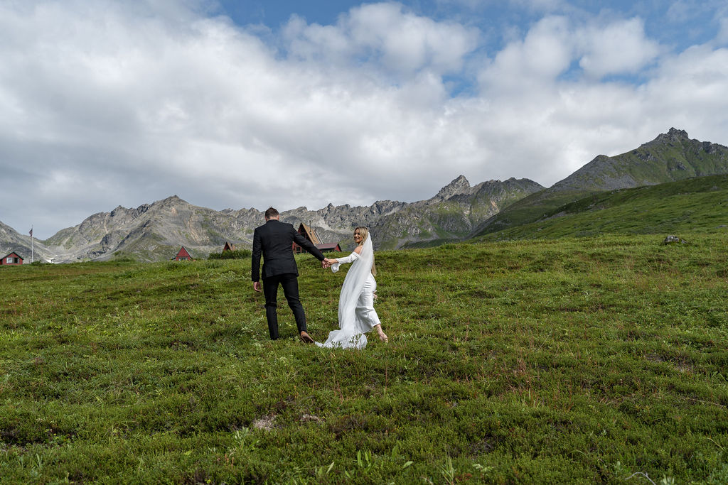 couple walking around hatcher pass 