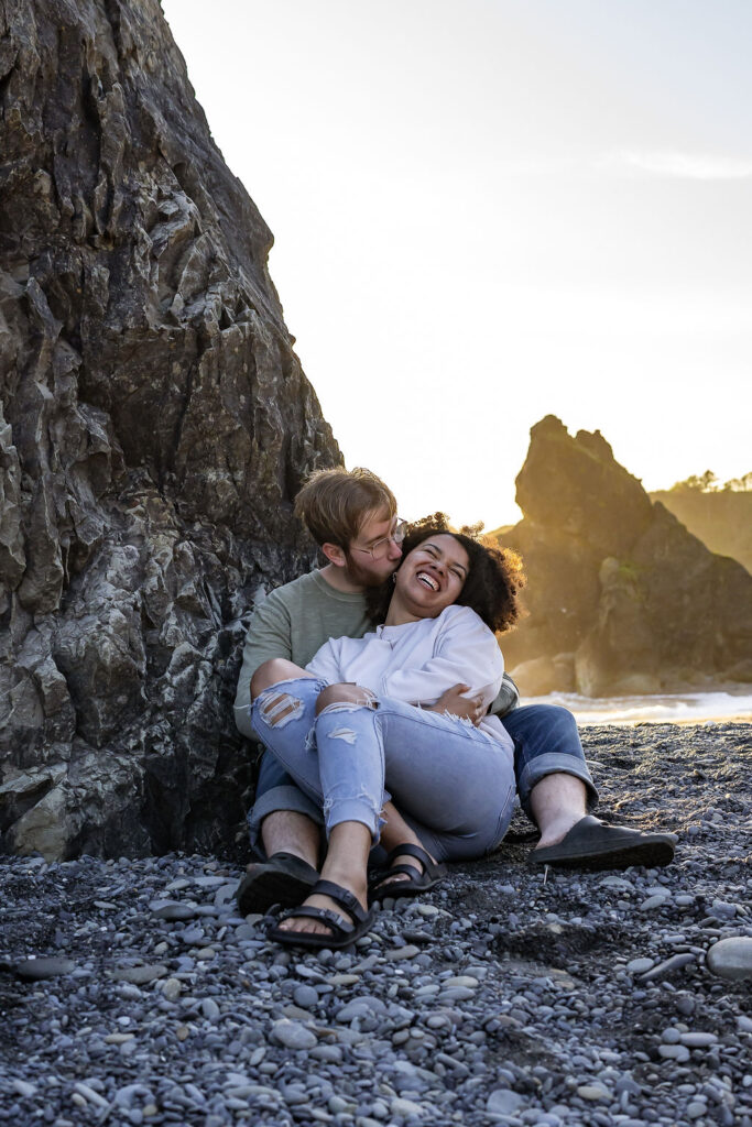 relaxed engagement session at ruby beach