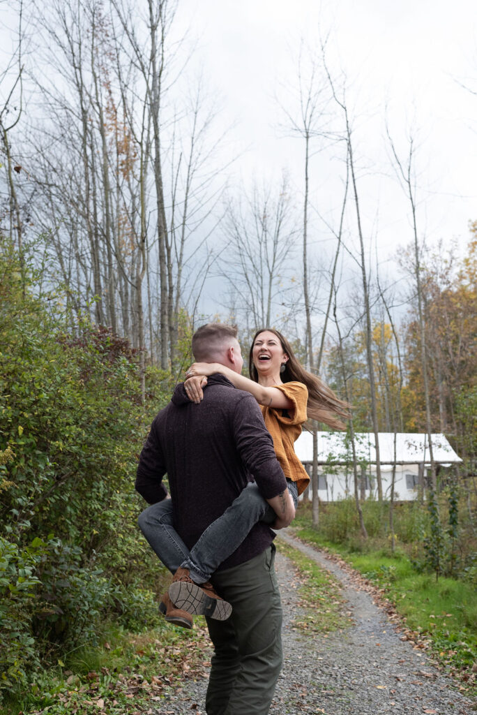 couple playing during their adventure photoshoot