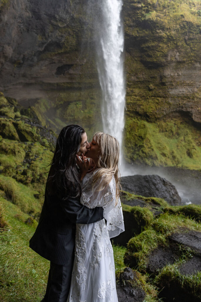 How to Elope in Iceland: The Guide