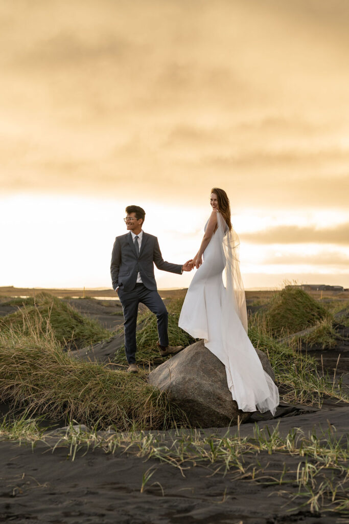 sunrise bridal portraits in iceland