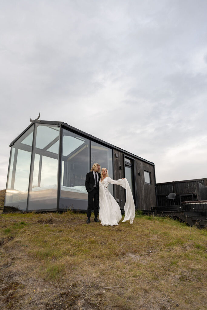 Stunning picture of the bride and groom