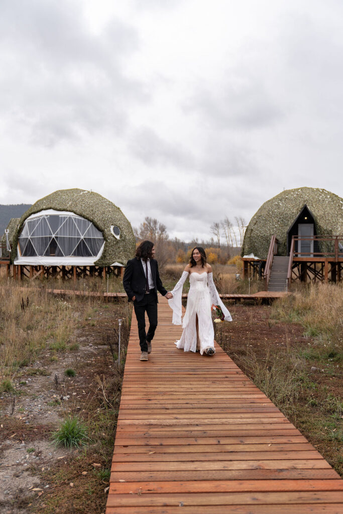 Picture of the bride and groom before the wedding ceremony