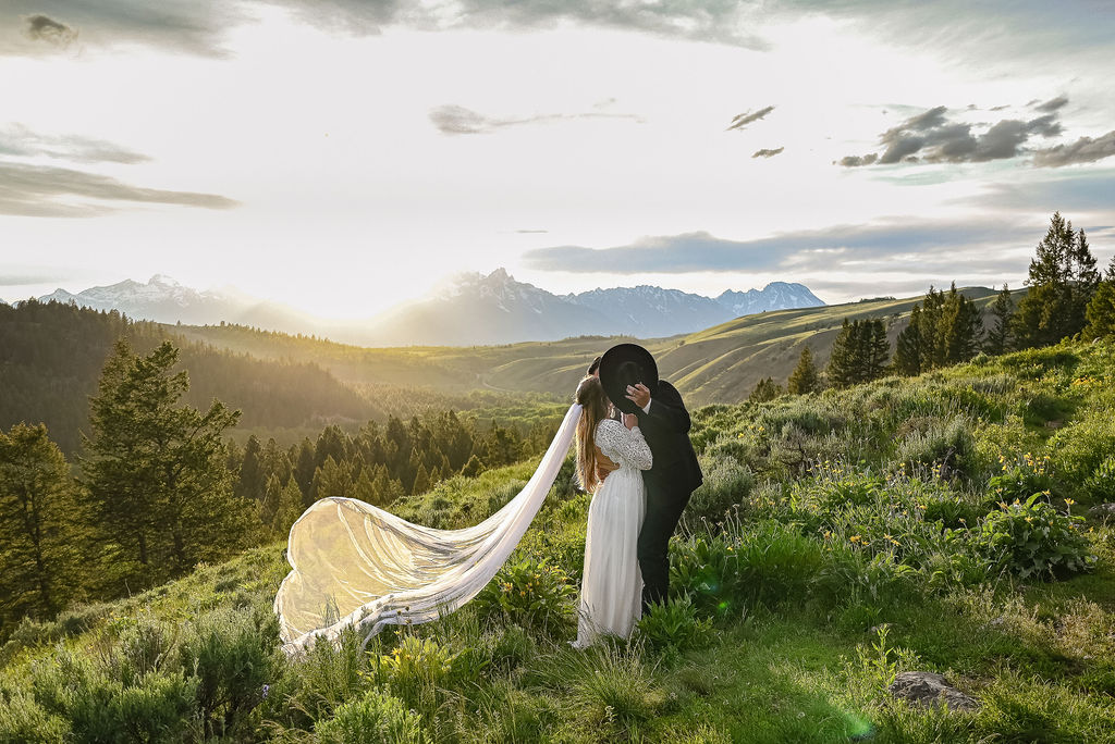 Where to Elope in GTNP: Stunning Wyoming Spots for Your Dream Mountain Elopement
